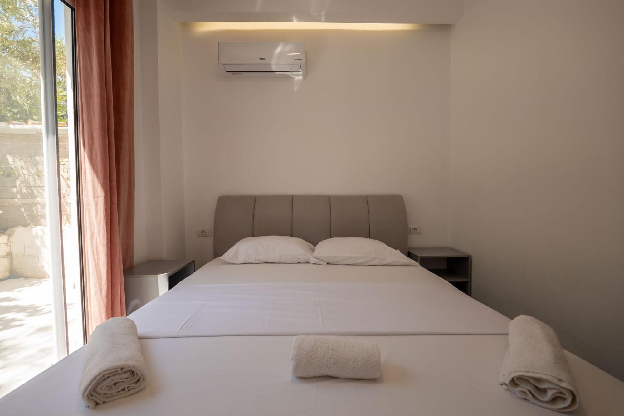 Rest Hour Hotel Ksamil Kültér fotó