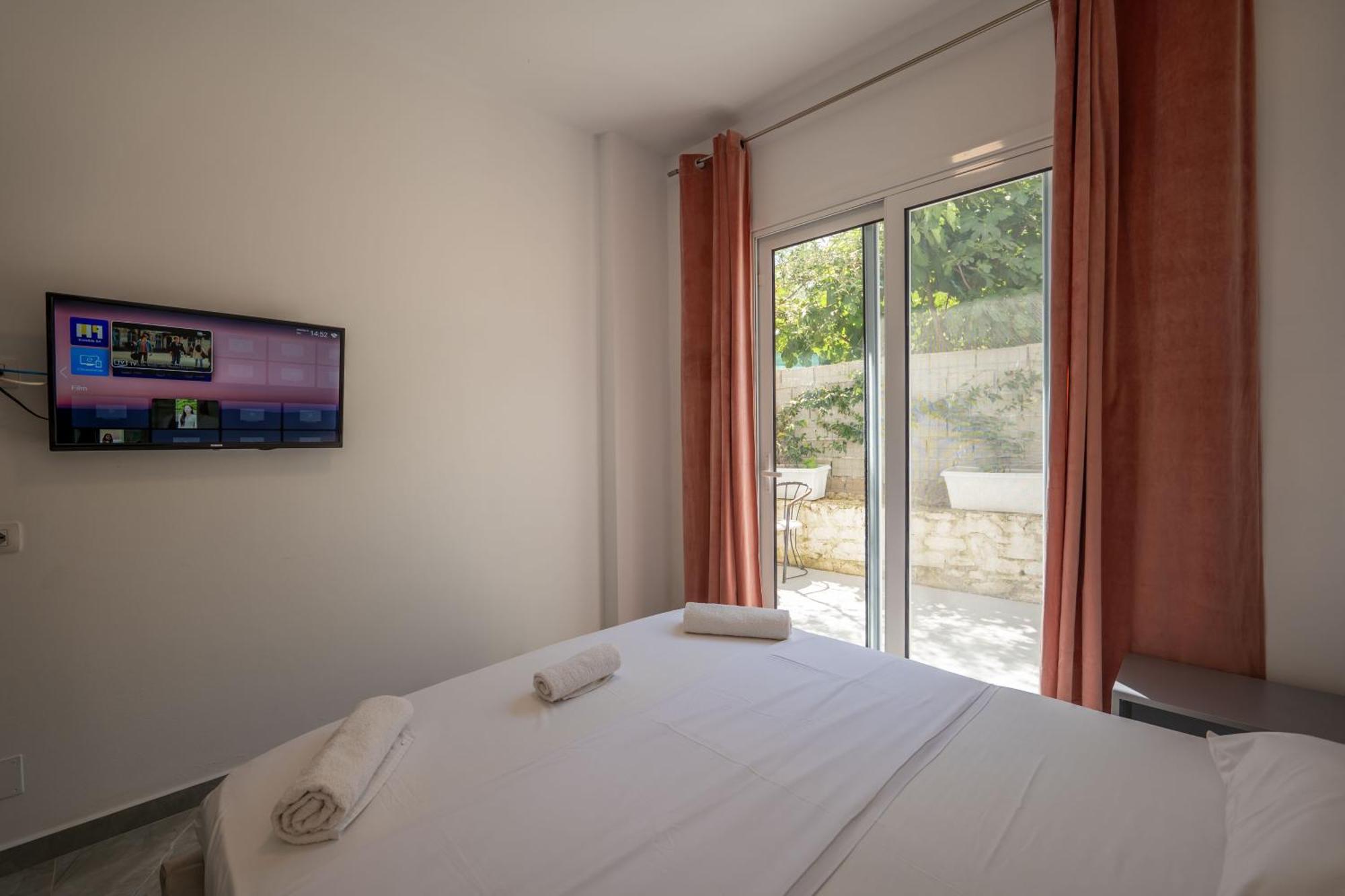 Rest Hour Hotel Ksamil Kültér fotó