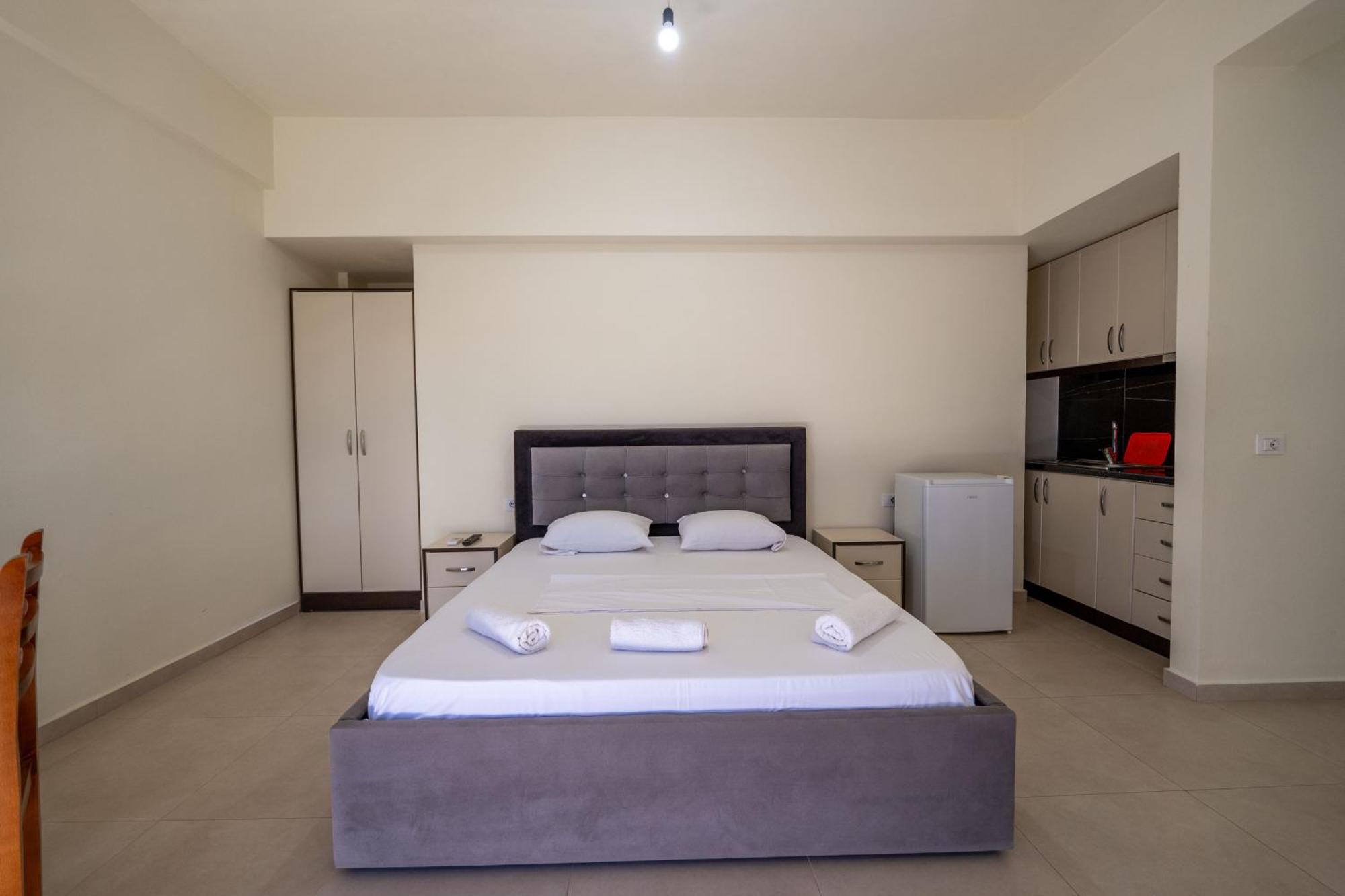 Rest Hour Hotel Ksamil Kültér fotó