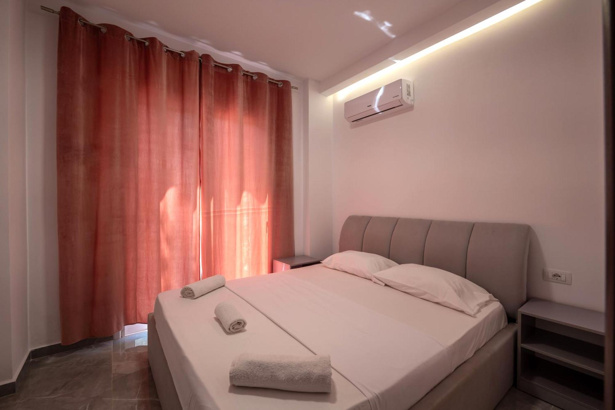 Rest Hour Hotel Ksamil Kültér fotó